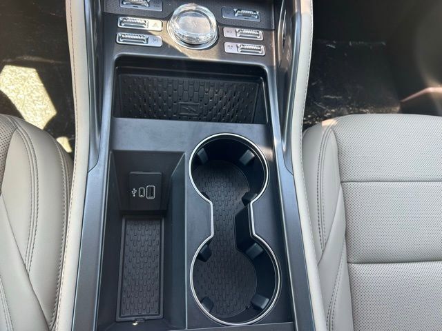2025 Lincoln Nautilus Premiere - Photo 11
