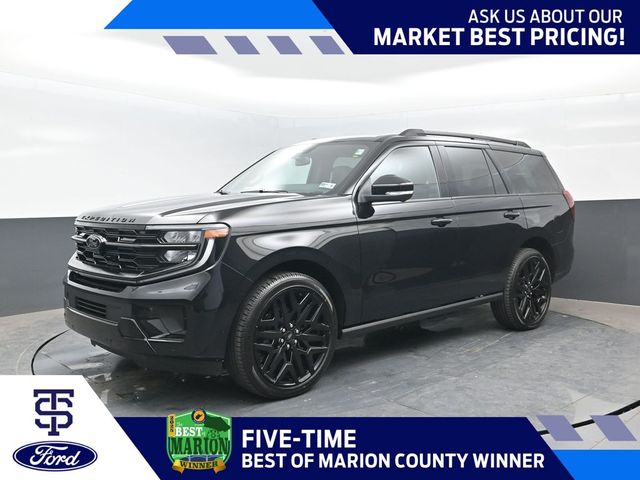 Black Metallic 2026 Ford Expedition SUV / Crossover Four-Wheel Drive Automatic