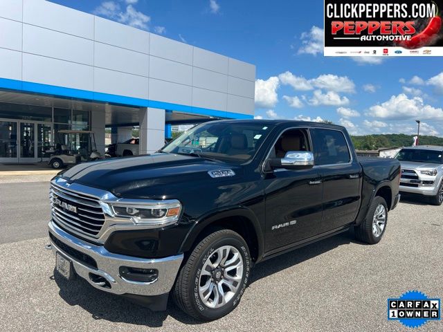 Diamond Black Crystal Pearlcoat 2019 RAM 1500 Laramie Longhorn Crew Cab 4WD Pickup Truck Four-Wheel Drive 8-Speed Automatic