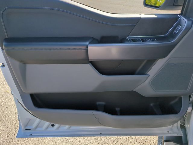 Used 2025 White Ford XLT image 12