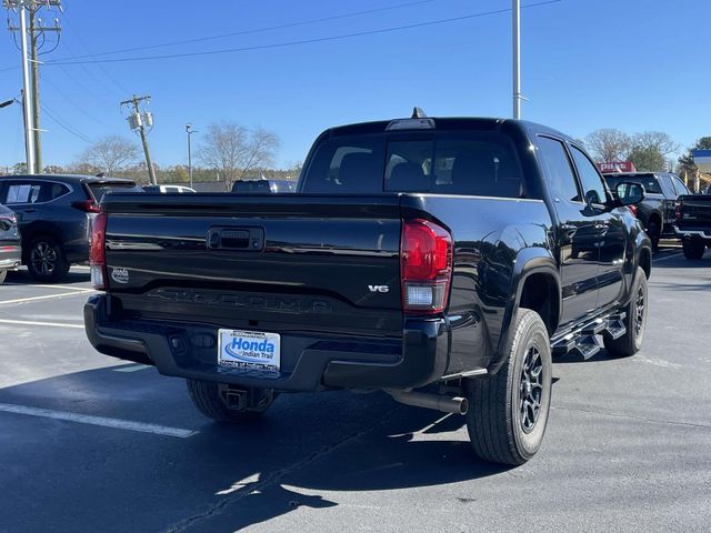 2022 Toyota Tacoma SR5 10