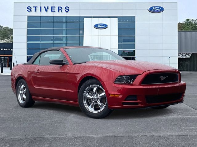 2013 Ford Mustang V6 Convertible RWD