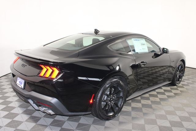 2025 Ford Mustang GT Premium photo