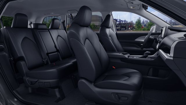New 2026 Toyota Grand Highlander Hybrid SUV