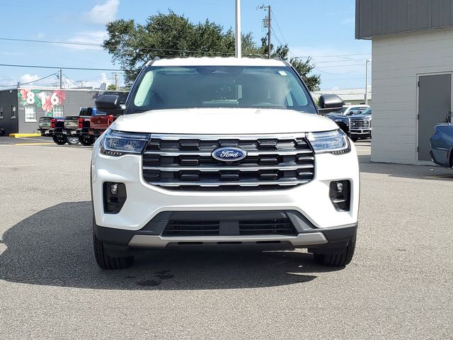 2025 Ford Explorer Active 2