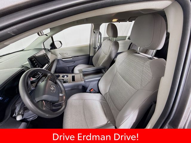 Used 2023 Toyota Sienna Van