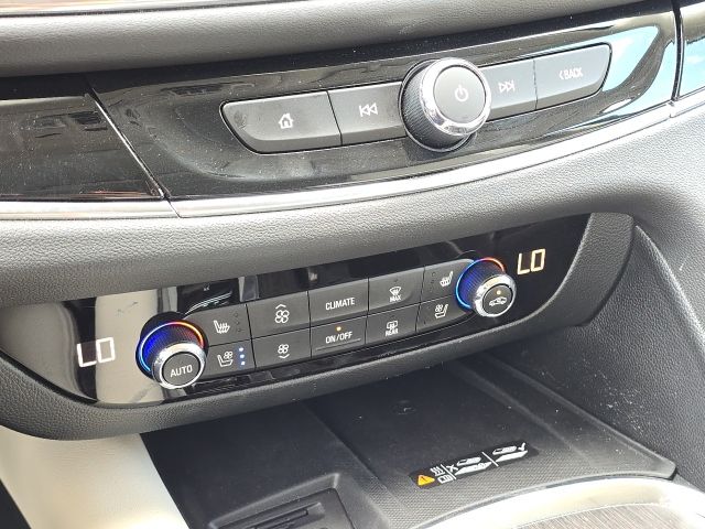 2023 Buick Enclave Avenir:C02708