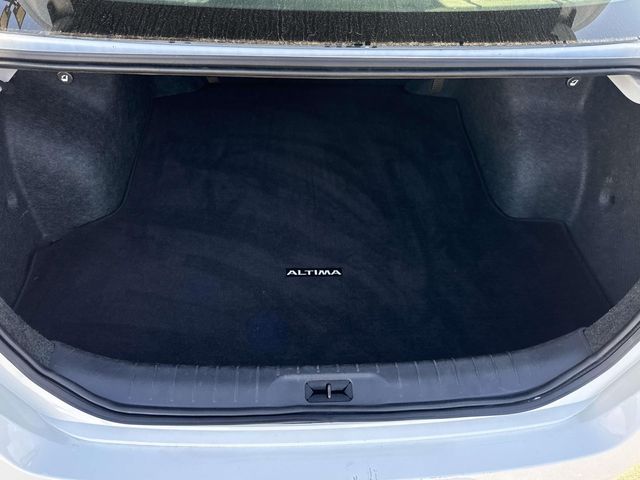 2025 Nissan Altima 2.5 SV White at Ross Downing Buick GMC