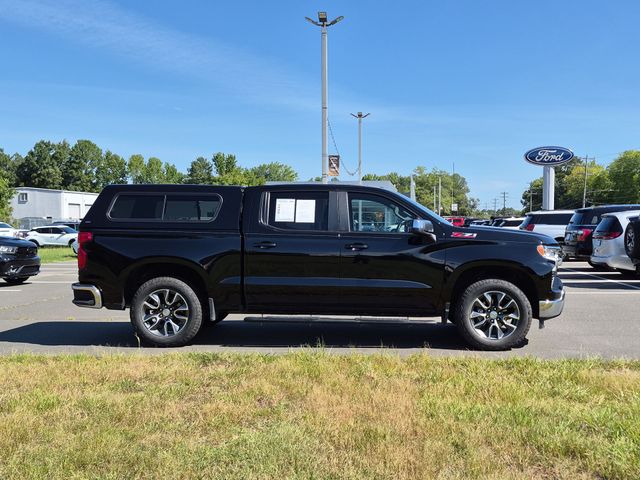 Used 2025 Black Chevrolet LT image 14