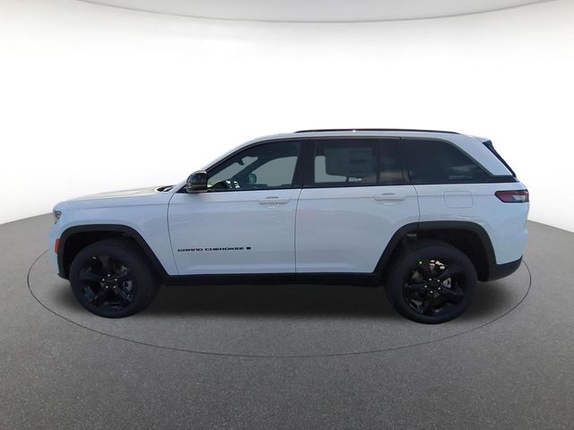 new 2026 Jeep Grand Cherokee car, priced at $43,550
