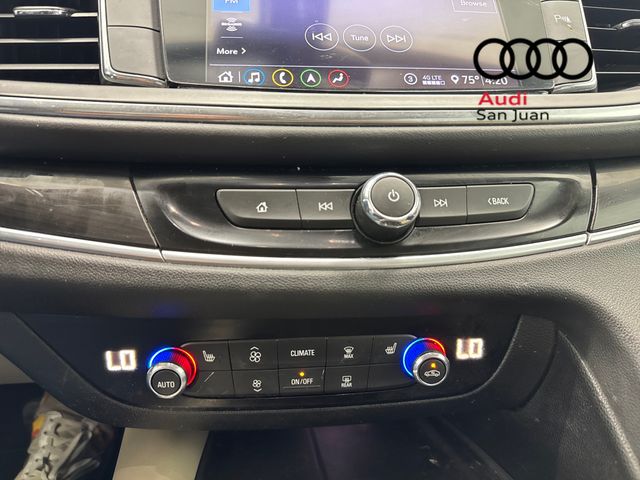 Used 2020 White Buick Essence image 17