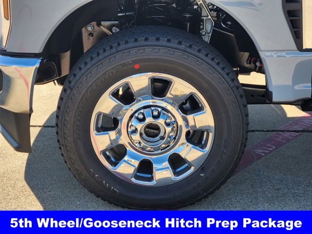 2026 Ford F-250 King Ranch photo 2