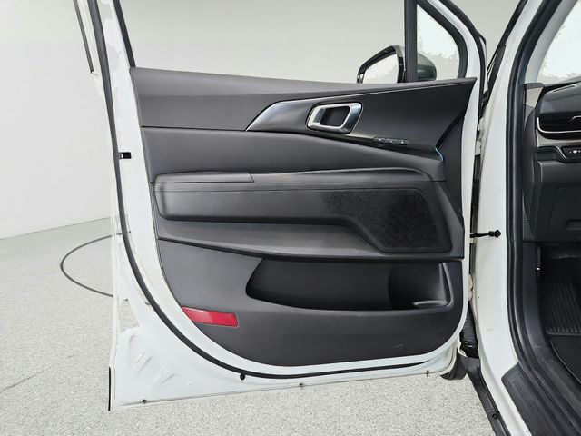 Used 2026 Kia Carnival Van