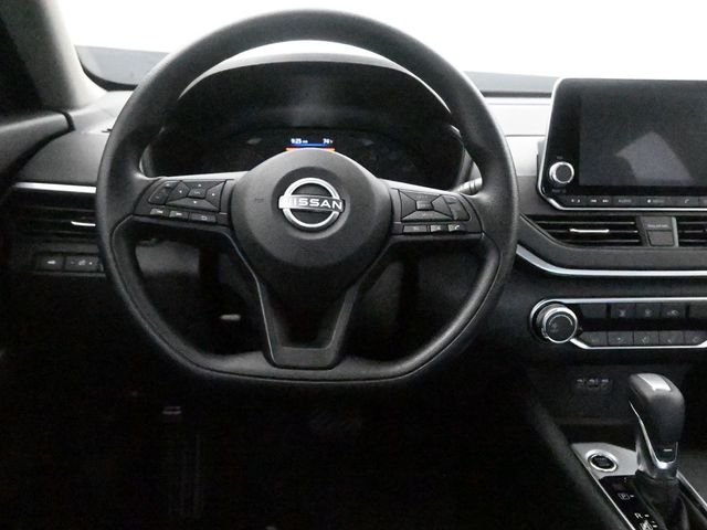 2025 Nissan Altima 2.5 S 21