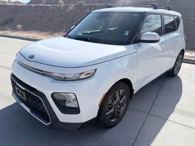  2021 Kia Soul S FWD   