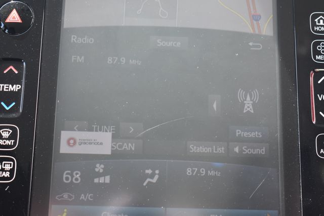 Used 2018 Toyota Prius Hatchback