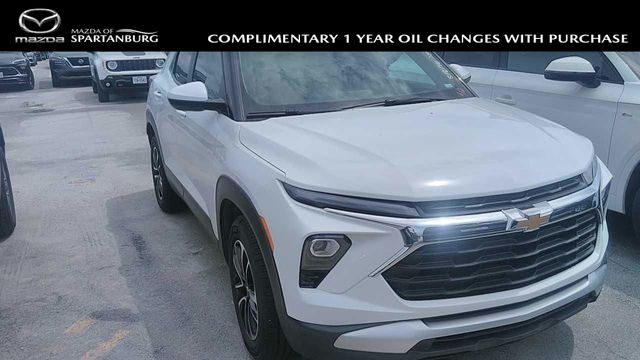 Summit White 2025 Chevrolet Trailblazer SUV / Crossover Front-Wheel Drive Continuously Variable Transmission