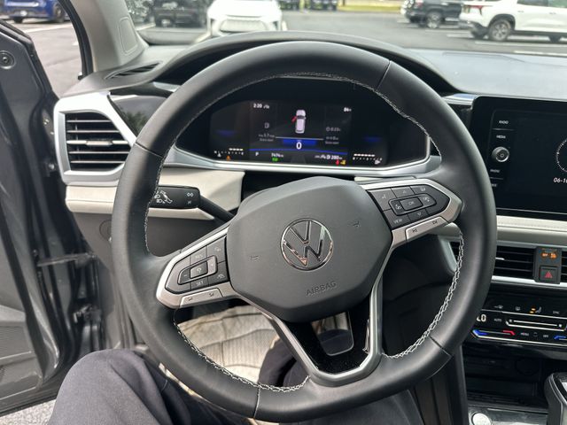 Certified Used 2025 Gray Volkswagen 1.5T SE image 13