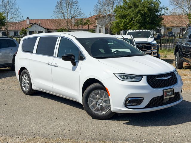 new 2026 Chrysler Pacifica car, priced at $45,630