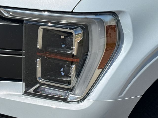 Used 2022 White Ford Lariat image 4