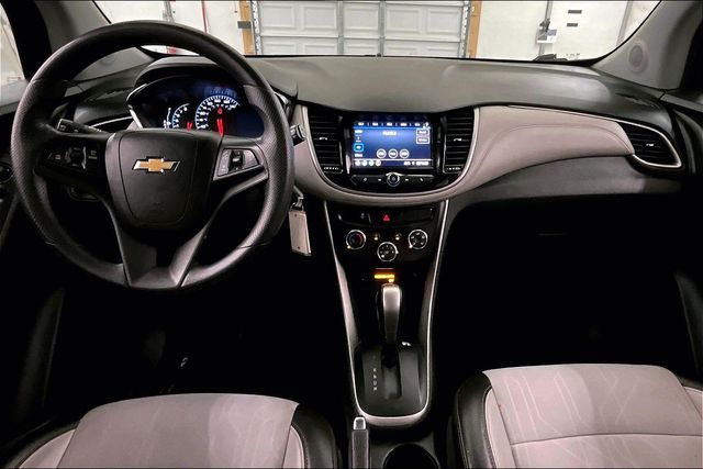 2021 Chevrolet Trax LT Blue at Subaru and VW of Moon Township