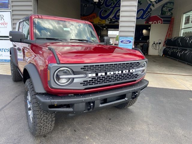 2025 Ford Bronco Badlands - 4