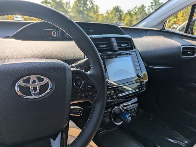 2020 Toyota Prius Prime LE 29