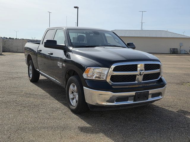 2023 RAM 1500 Classic SLT Crew Cab 4WD