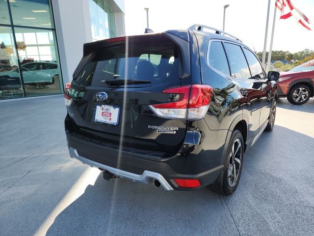 2022 Subaru Forester Touring 12