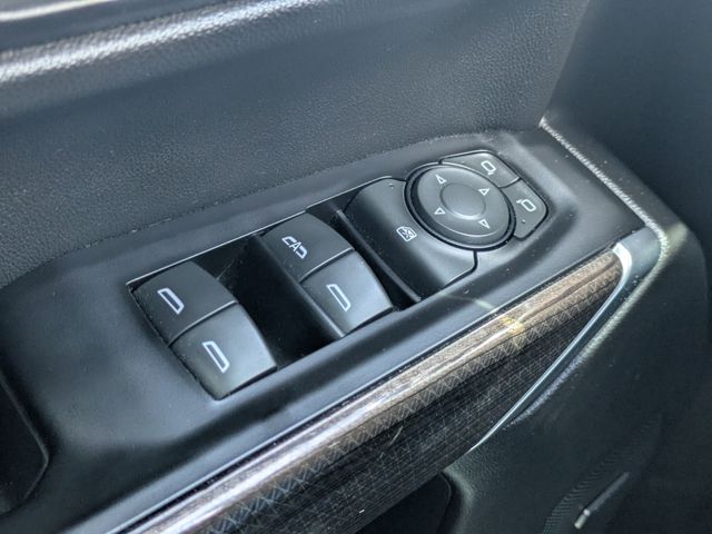 Used 2019 Red Chevrolet LT Trail Boss image 25