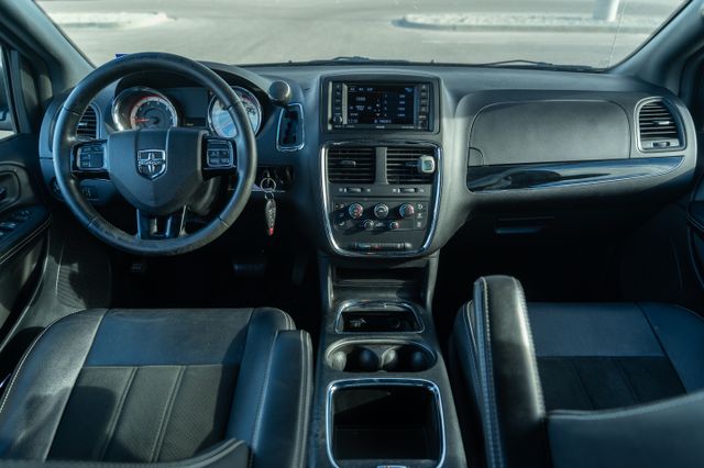 2019 Dodge Grand Caravan SXT 12