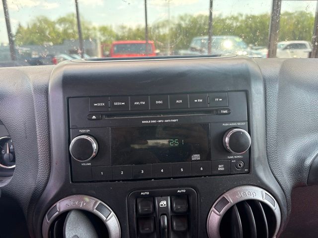 2013 Rock Lobster Clearcoat Jeep Wrangler Unlimited Sport 4X4 SUV