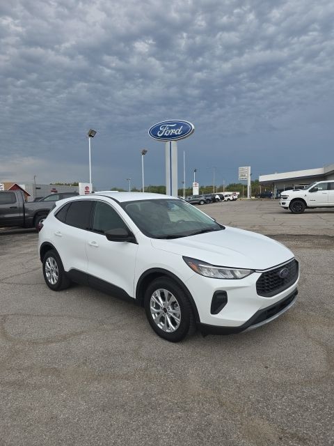 2023 Ford Escape Hybrid Active
