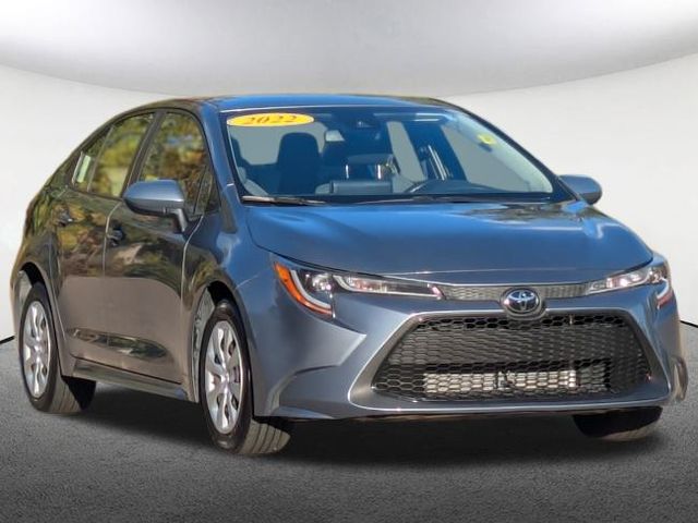 2022 Toyota Corolla LE 2