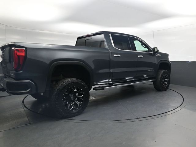 Used 2021  GMC Denali image 4