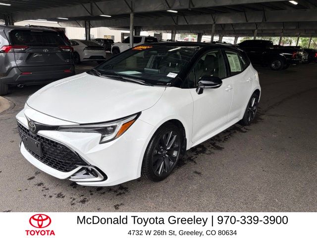 Wind Chill Pearl/Midnight Black Metallic 2024 Toyota Corolla Hatchback Hatchback Front-Wheel Drive Continuously Variable Transmission
