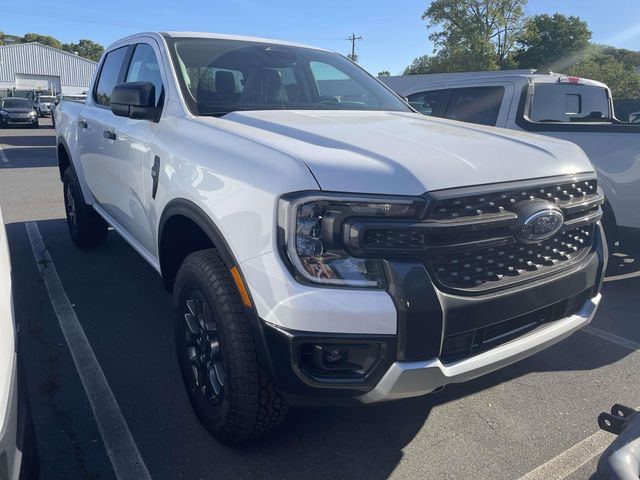 Oxford White 2026 Ford Ranger XLT SuperCrew 4WD Pickup Truck Four-Wheel Drive Automatic