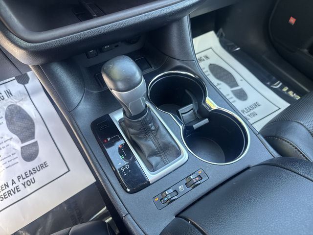 Used 2019 Silver Toyota Limited image 26