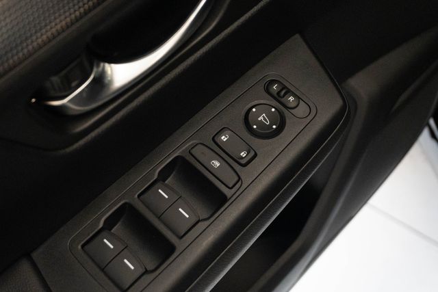 Used 2025 Honda CR-V Hybrid SUV