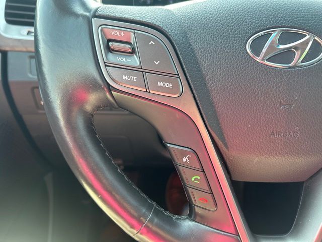 Used 2019 White Hyundai Limited image 13