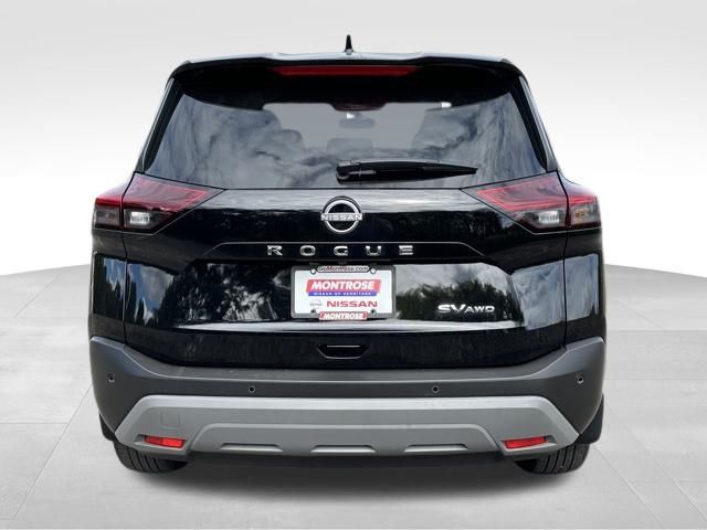 2022 Nissan Rogue SV 4