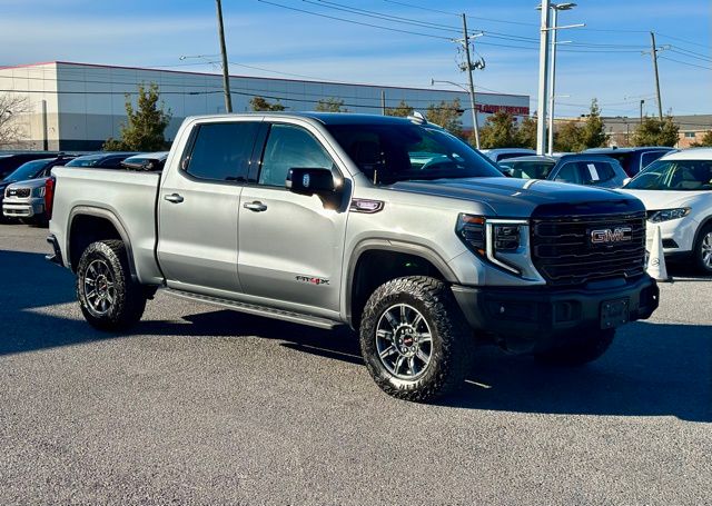 2025 GMC Sierra 1500 AT4X