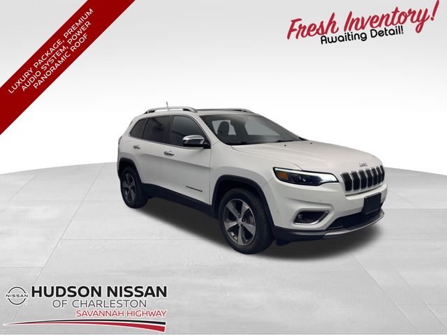 2019 Bright White Clearcoat Jeep Cherokee Limited SUV