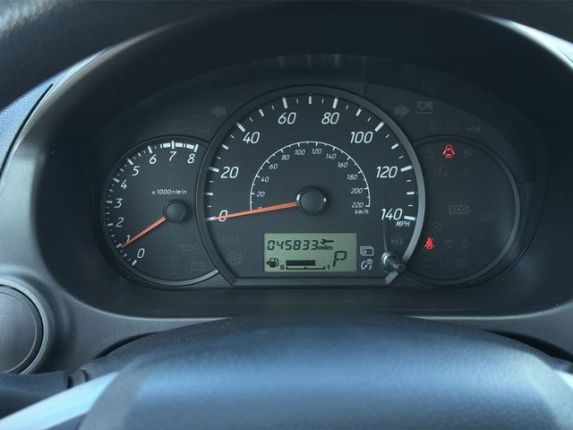 Used 2024  Mitsubishi ES image 20