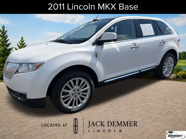 White Platinum Clearcoat Metallic 2011 Lincoln MKX SUV / Crossover All-Wheel Drive 6-Speed Automatic