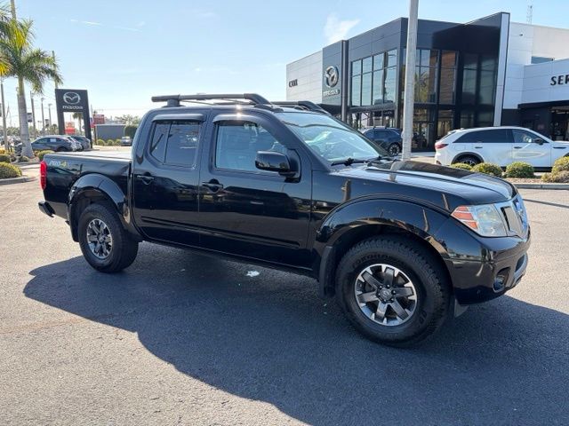 Super Black 2014 Nissan Frontier Pickup Truck Four-Wheel Drive 5-Speed Automatic Overdrive