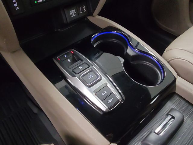 2016 – Honda – Pilot