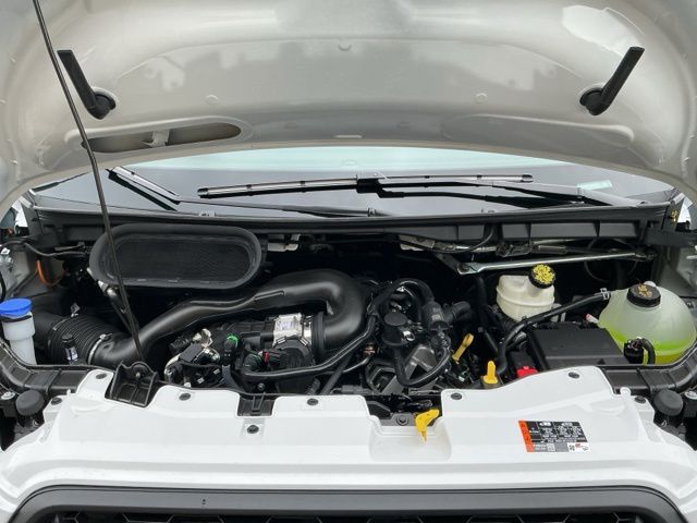 New 2026 Oxford White Ford Base image 25