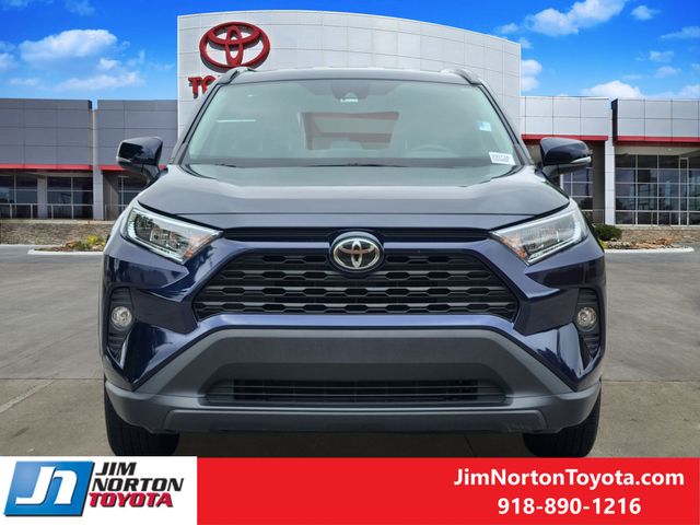 Used 2020 Toyota RAV4 XLE with VIN 2T3W1RFV5LW079096 for sale in Tulsa, OK