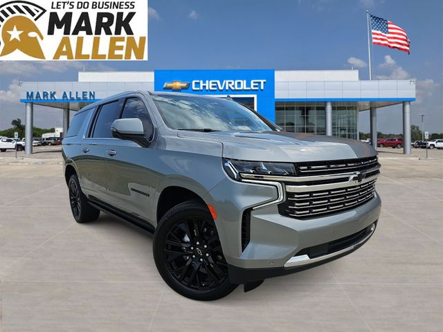 Sterling Gray Metallic 2023 Chevrolet Suburban SUV / Crossover Four-Wheel Drive